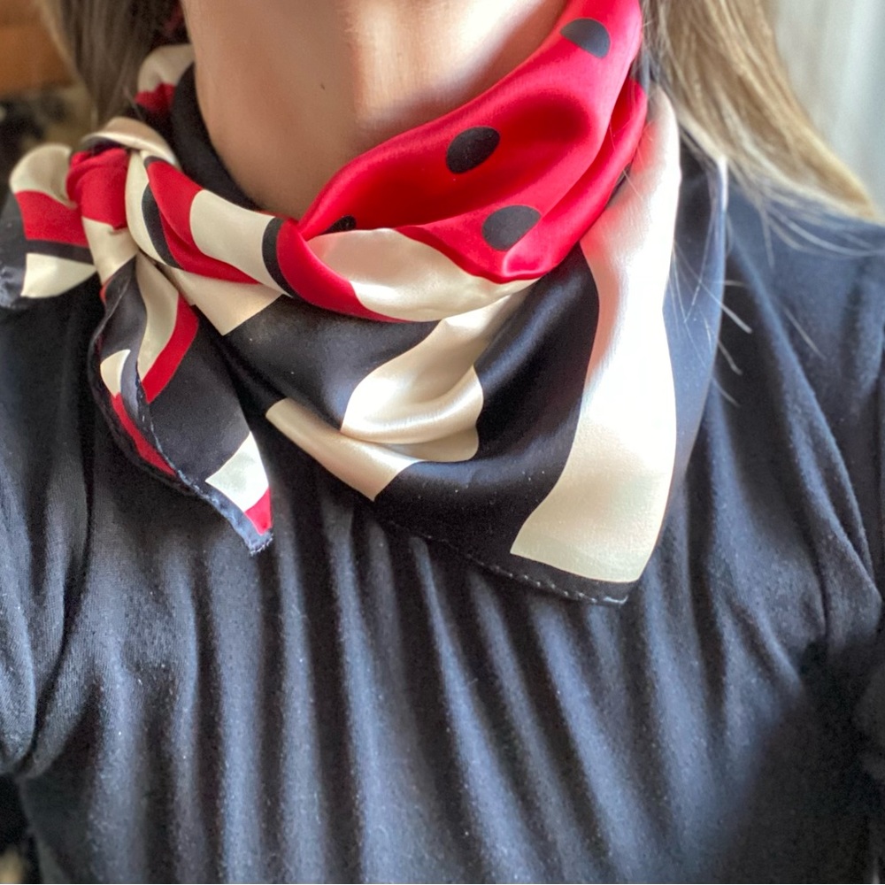 ECHO beautiful Scarf !❤️